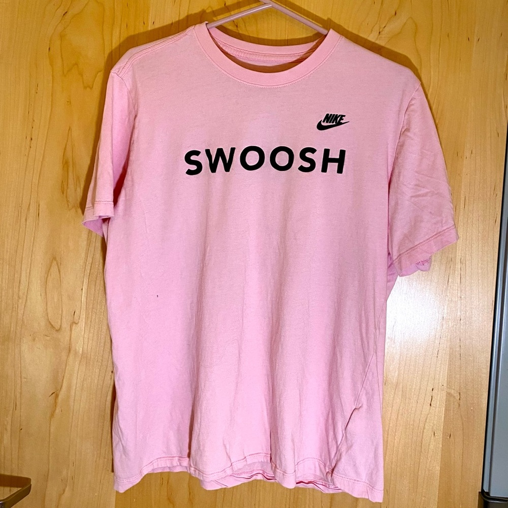 Men's Pink Nsw Swoosh Logo tee